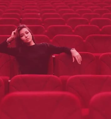 Dans l’ombre des roses