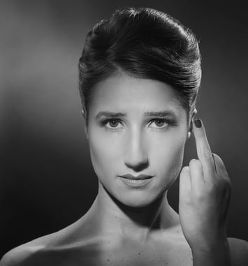 Marie S'infiltre