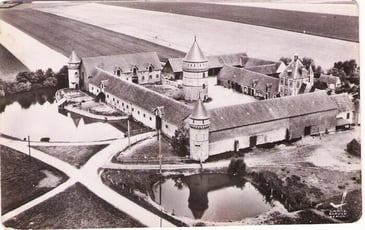 Exposition de photos anciennes de la Ferme fortifiée du Plessis et des environs