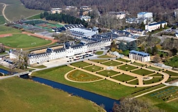 Visite guidée et commentée du château des Vaux