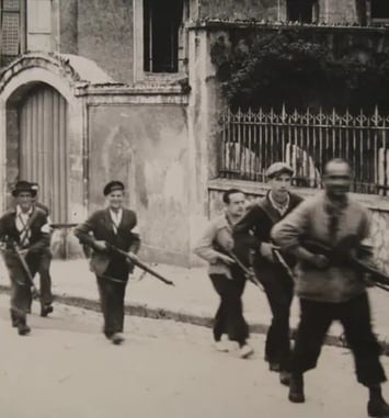 Visite-découverte des Archives municipales
